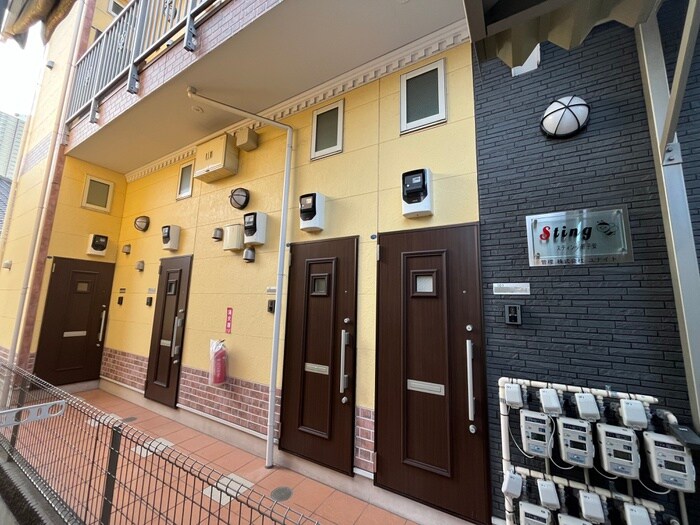 スティング新子安の物件外観写真