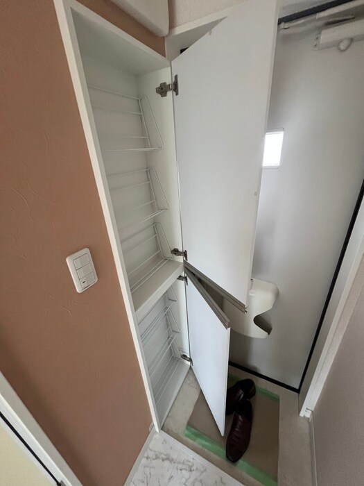 スティング新子安の物件内観写真