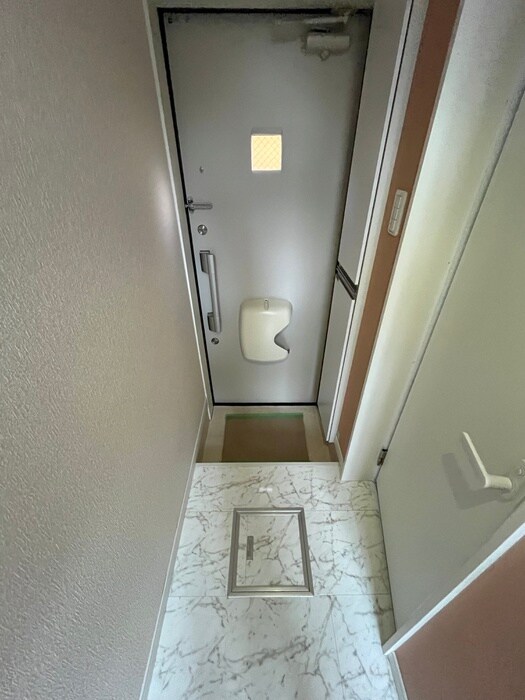 スティング新子安の物件内観写真