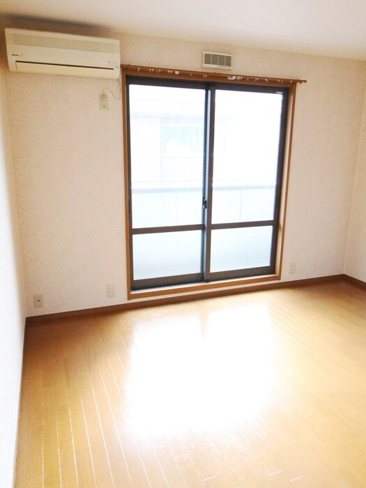 メゾンソレイユの物件内観写真