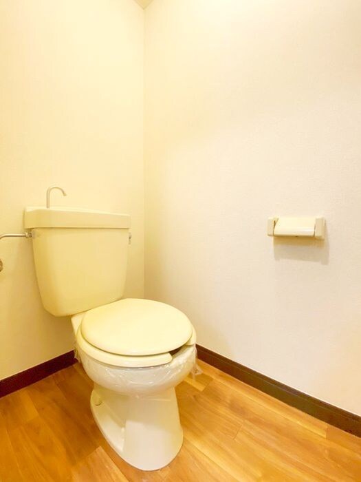 シャトル中央の物件内観写真