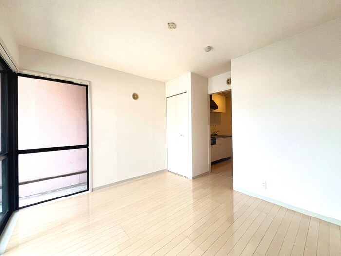 ﾛｰｽﾞﾏﾝｼｮﾝR＆Aの物件内観写真