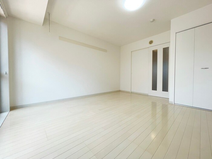 ﾛｰｽﾞﾏﾝｼｮﾝR＆Aの物件内観写真