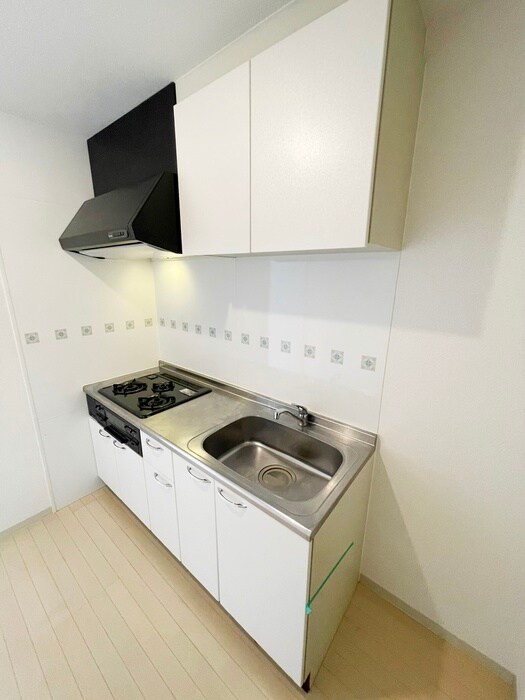 ﾛｰｽﾞﾏﾝｼｮﾝR＆Aの物件内観写真