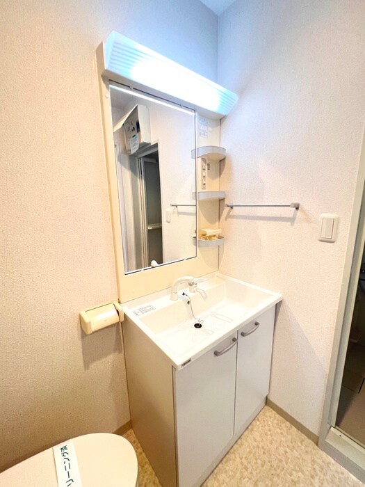 ﾛｰｽﾞﾏﾝｼｮﾝR＆Aの物件内観写真