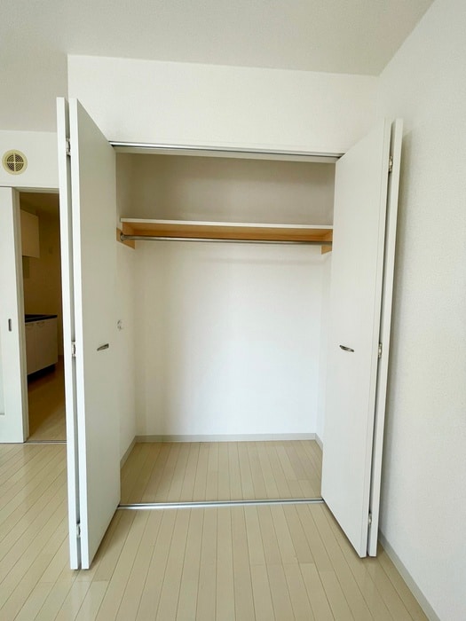 ﾛｰｽﾞﾏﾝｼｮﾝR＆Aの物件内観写真