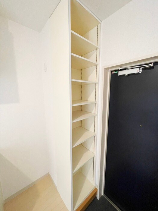 ﾛｰｽﾞﾏﾝｼｮﾝR＆Aの物件内観写真