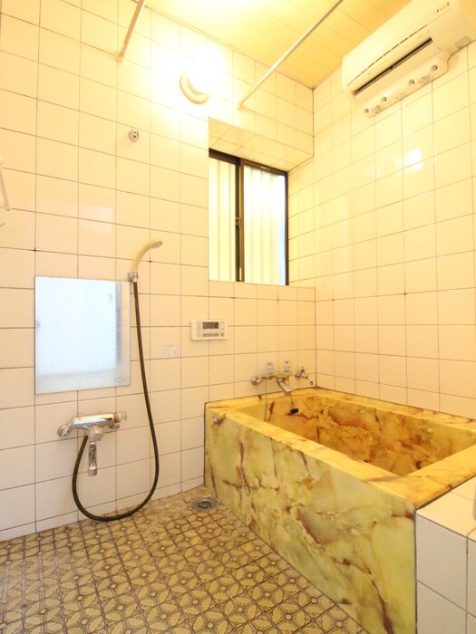 下田町三丁目貸家の物件内観写真