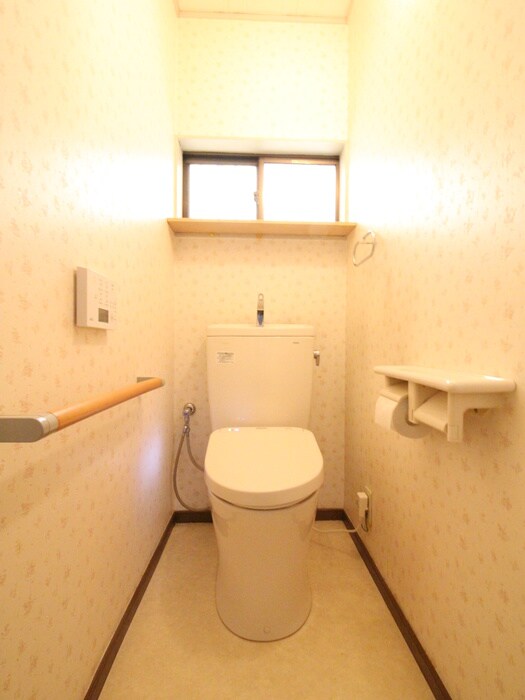 下田町三丁目貸家の物件内観写真