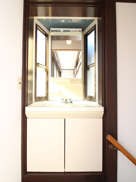 下田町三丁目貸家の物件内観写真