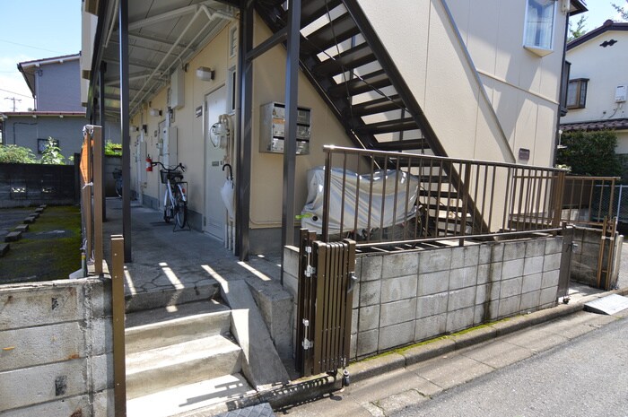 チェリ－ハイツの物件外観写真