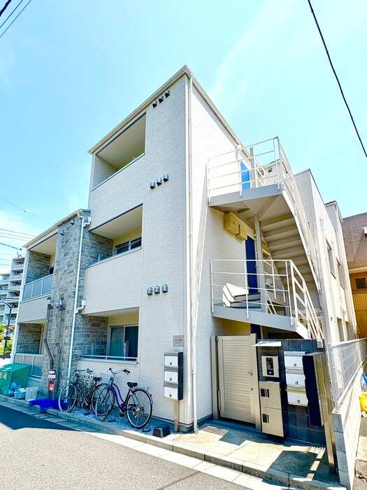 メルディア調布の物件外観写真