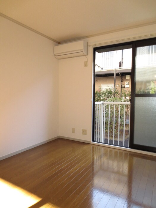 ドルフ北烏山Ａの物件内観写真