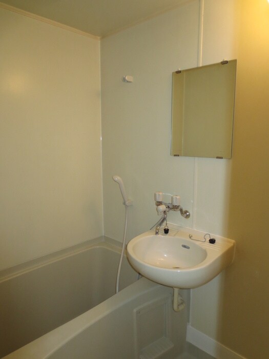 ドルフ北烏山Ａの物件内観写真