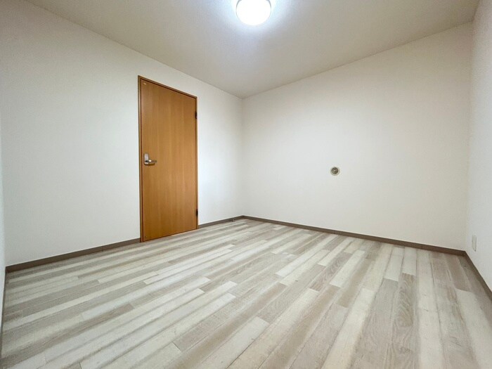 クロ－バ－ガ－デンの物件内観写真