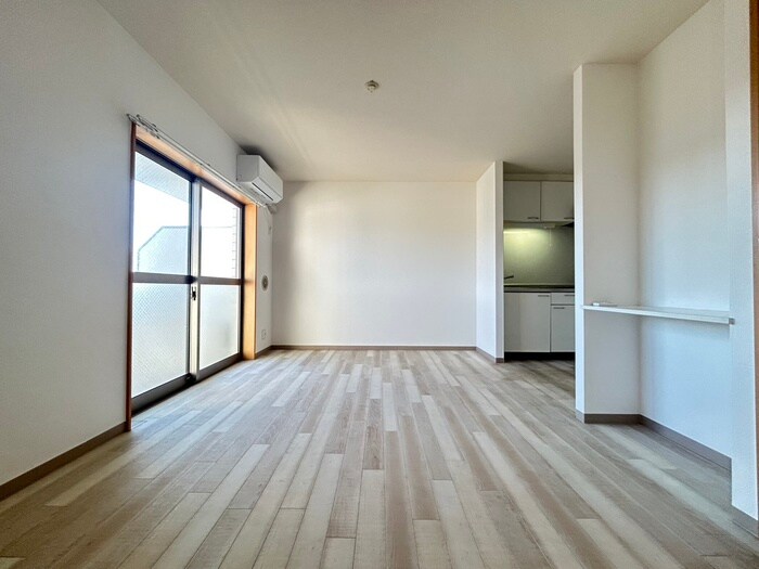 クロ－バ－ガ－デンの物件内観写真