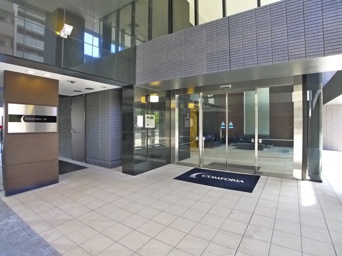 コンフォリア大宮の物件外観写真