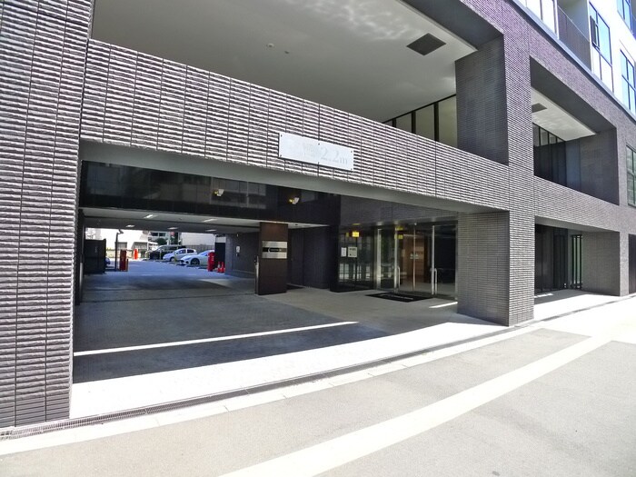 コンフォリア大宮の物件外観写真