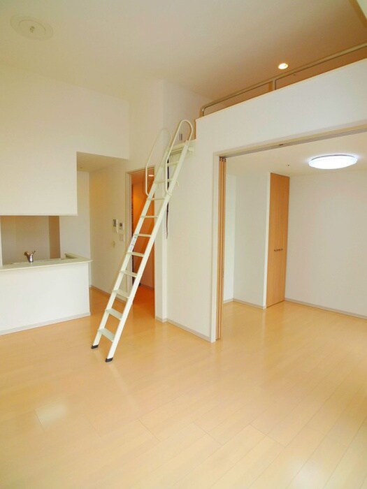 コンフォリア大宮の物件内観写真