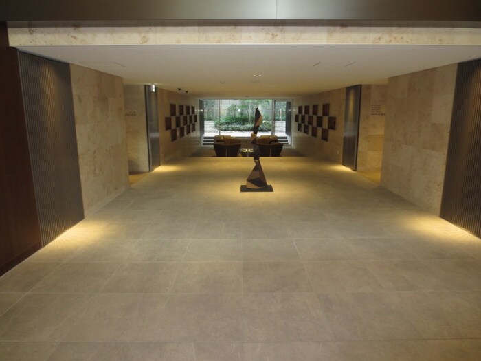 パークアクシス池田山の物件外観写真