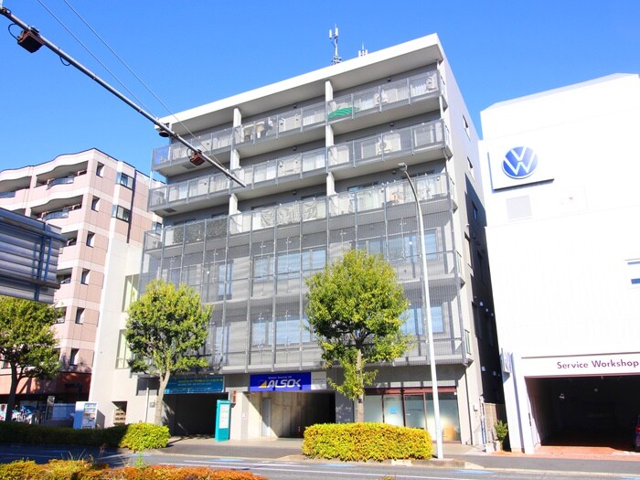 リバ－レセンタ－南の物件外観写真