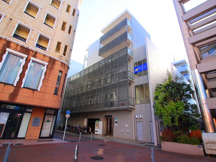 リバ－レセンタ－南の物件外観写真