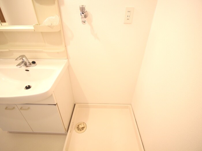 リバ－レセンタ－南の物件内観写真