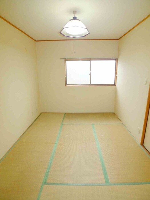 タサキハウスの物件内観写真