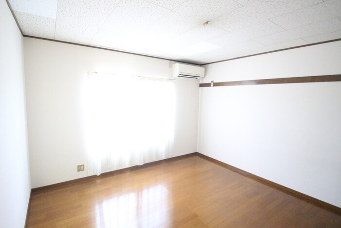 和海ハイツの物件内観写真