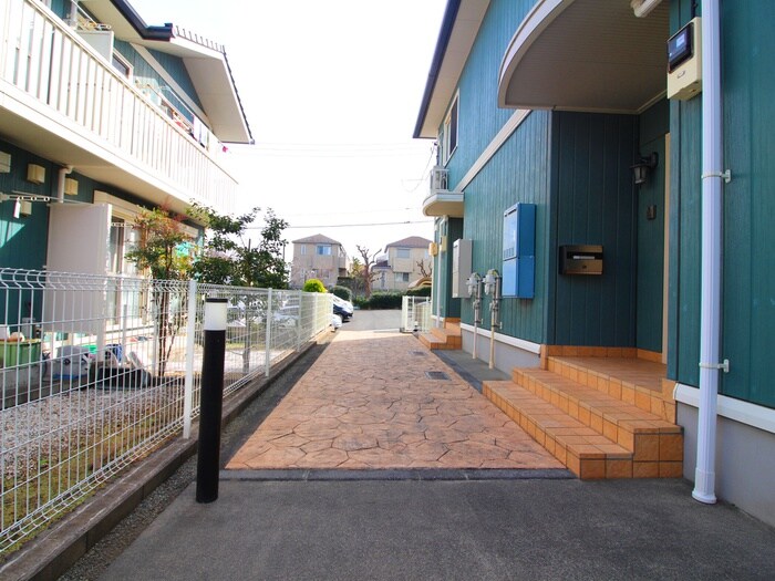 ポート・ルピナスＡ棟の物件外観写真