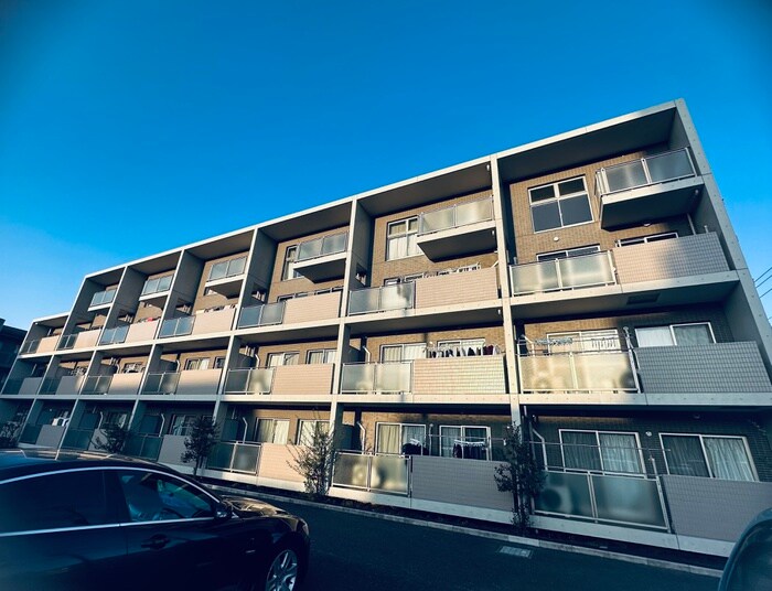 グランドゥール鶴ヶ島の物件外観写真