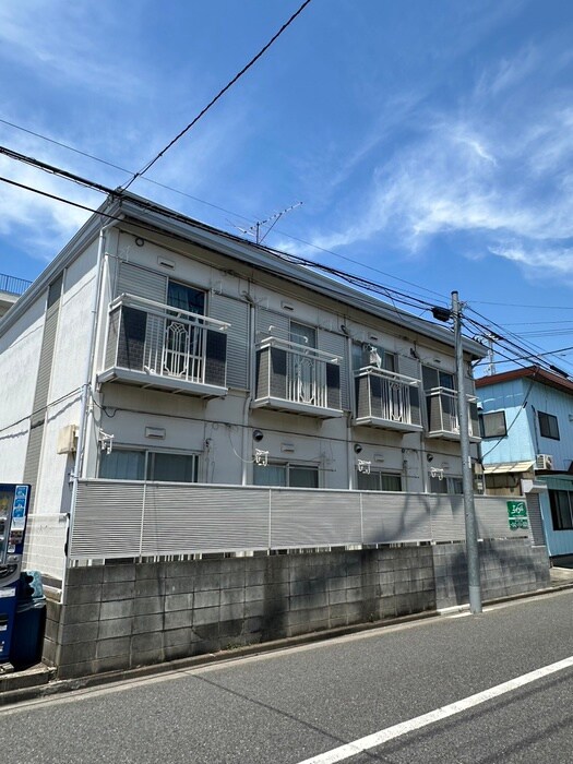 シェモア（東側）の物件外観写真