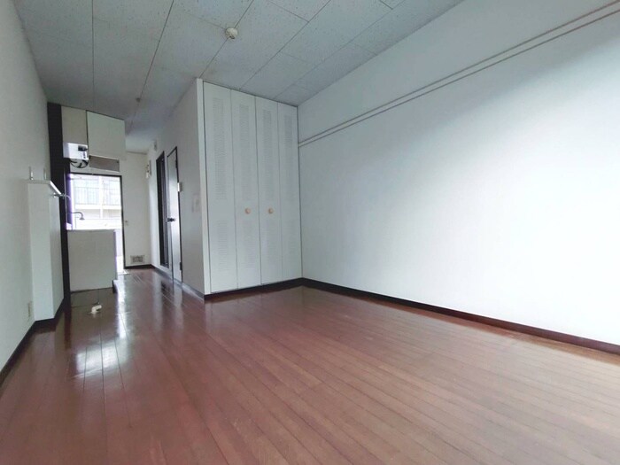 シェモア（東側）の物件内観写真