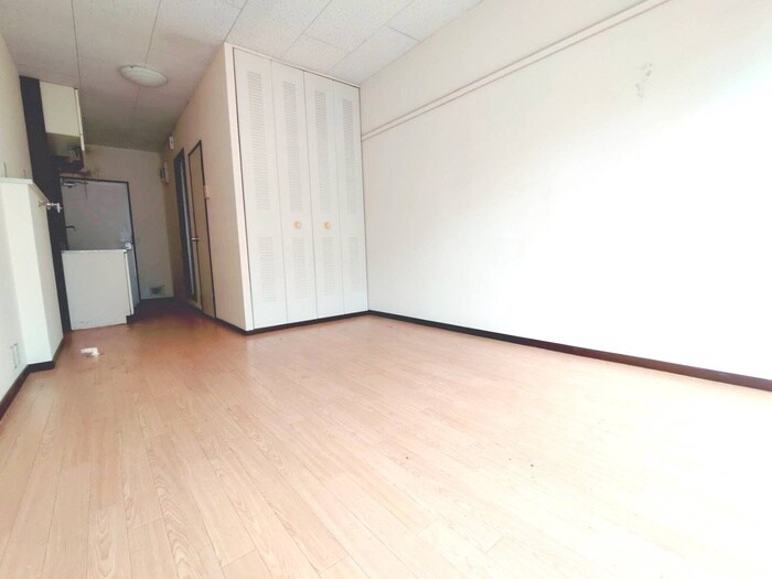 シェモア（東側）の物件内観写真