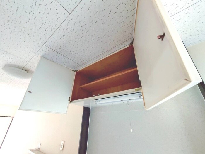 シェモア（東側）の物件内観写真