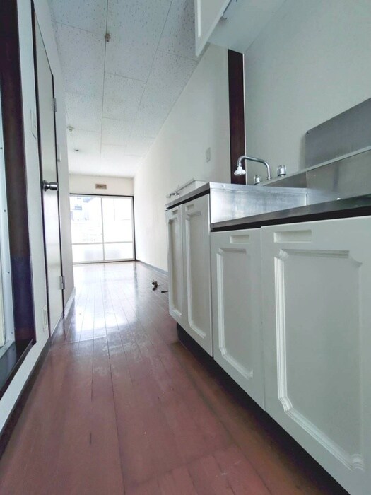 シェモア（東側）の物件内観写真