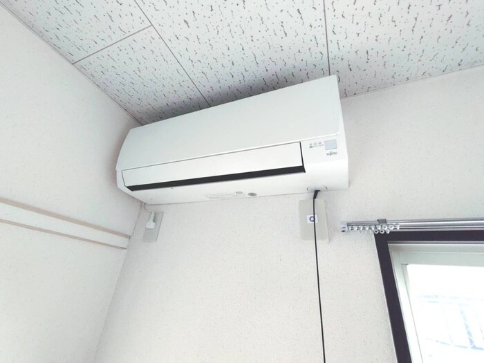 シェモア（東側）の物件内観写真