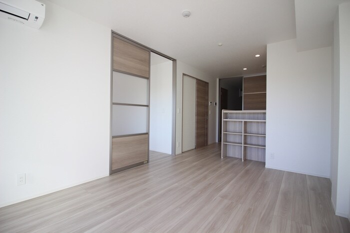 フィレ・デ・フルールの物件内観写真