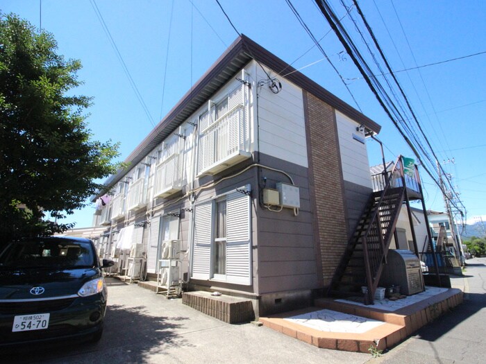 小林ハイツの物件外観写真