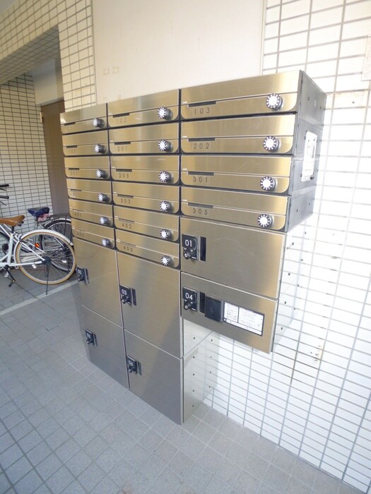 船橋プレイスの物件外観写真