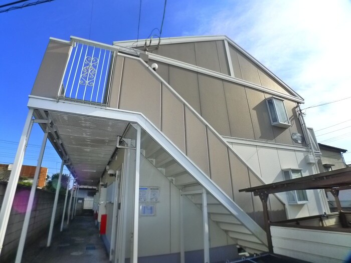 シダークレストの物件外観写真