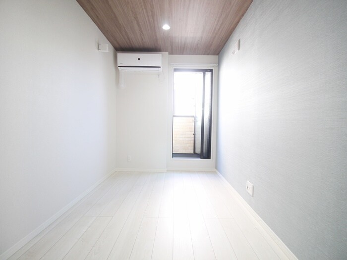 ブリリアントコート梅島の物件内観写真