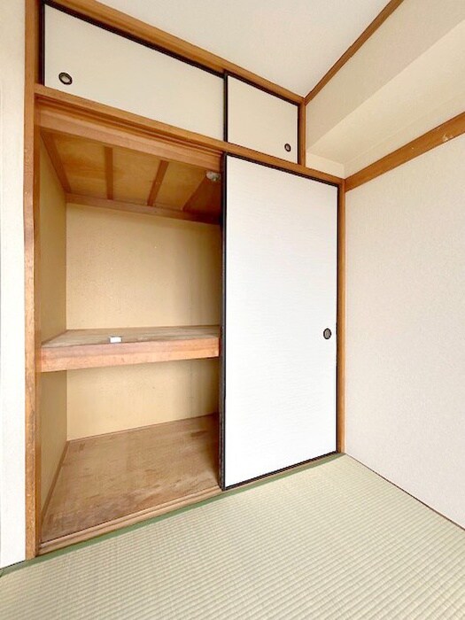 レジデンス三原の物件内観写真