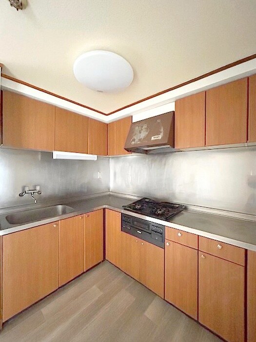 レジデンス三原の物件内観写真