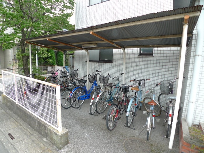 奈良町ハイツの物件外観写真