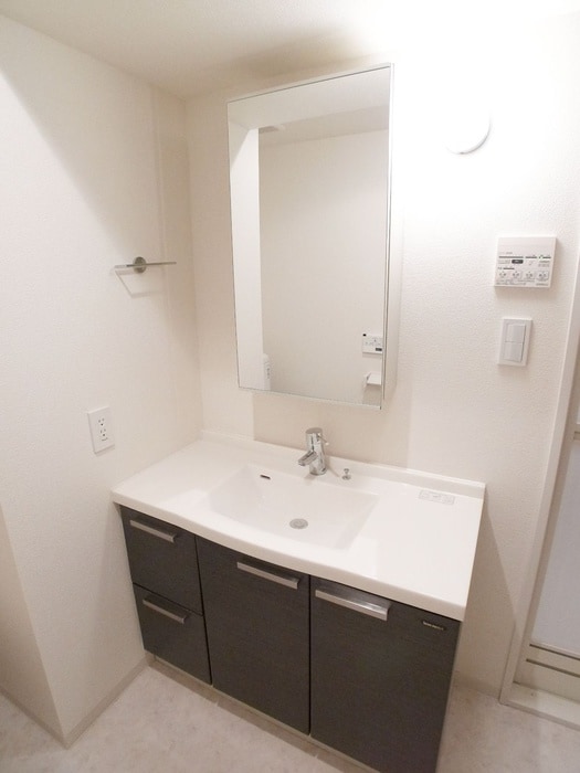 ＳＩＤＥ　Ｏｎｅの物件内観写真