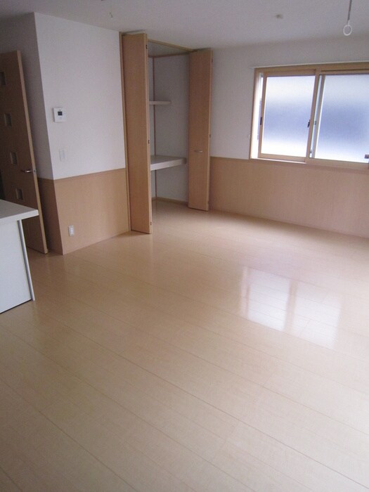 ＦＬＯＲＡⅠの物件内観写真