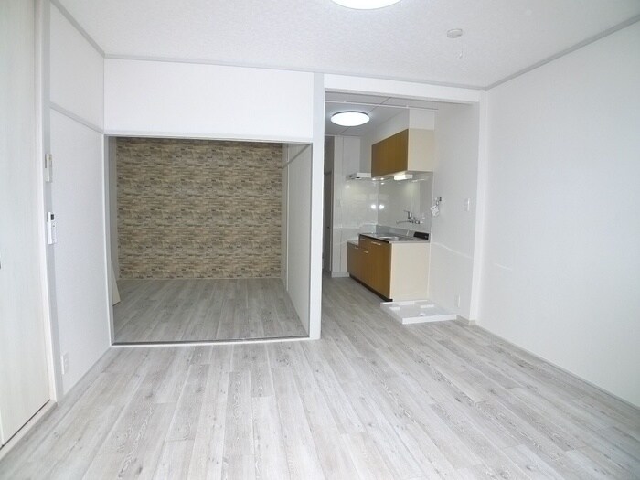 鴨下マンションの物件内観写真