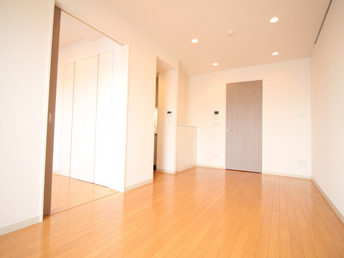 プライムアーバン長原上池台の物件内観写真