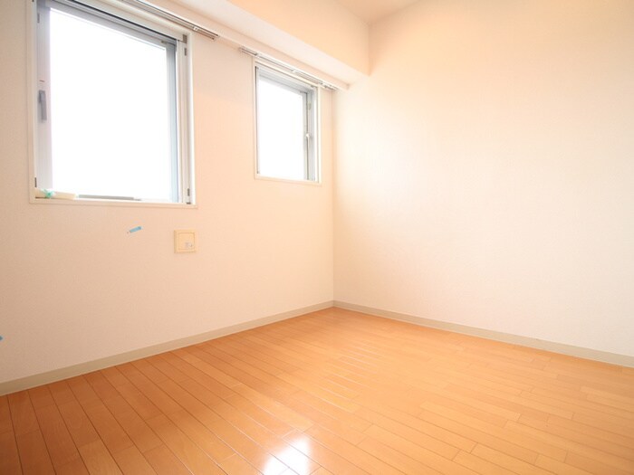 プライムアーバン長原上池台の物件内観写真